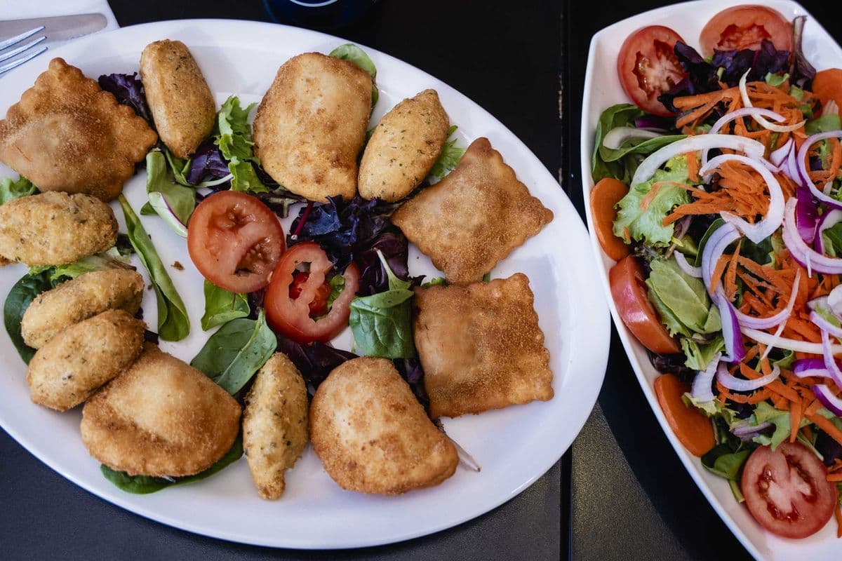Salade de 12 Croquettes Variées / Salad of 12 Croquettes
