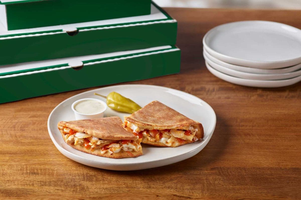 Grilled Buffalo Chicken Papadia