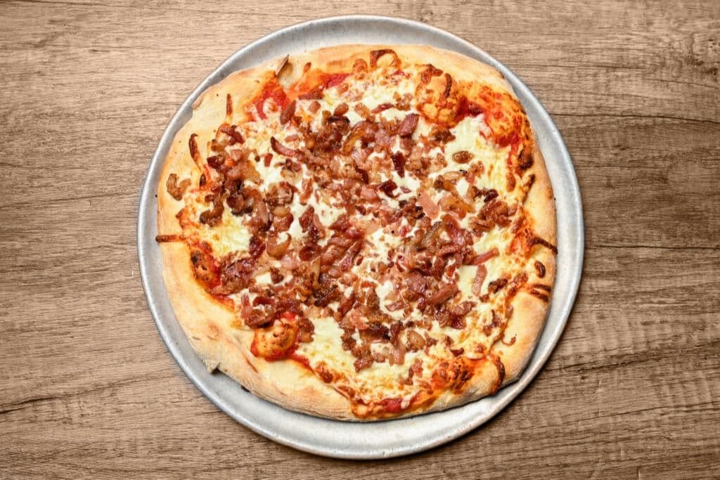 Pepperoni Bacon Pizza (Medium)