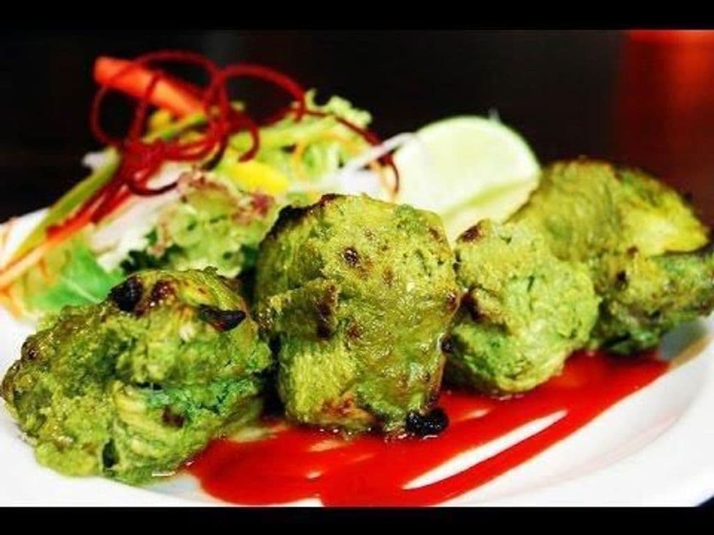 Hariyali Tikka - Chicken