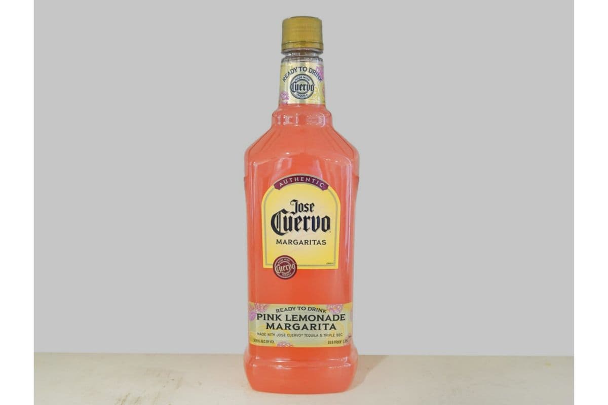 Jose Cuervo Auuthenic Pink Lemonade Proximo Distillers Indiana (1 x 1.75 L)