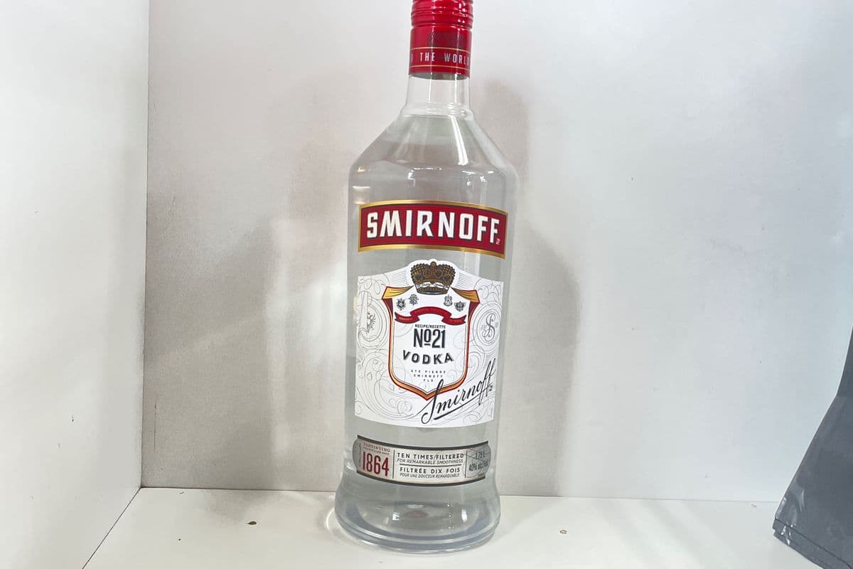 Smirnoff 1.75L (1 x 1.75 L)