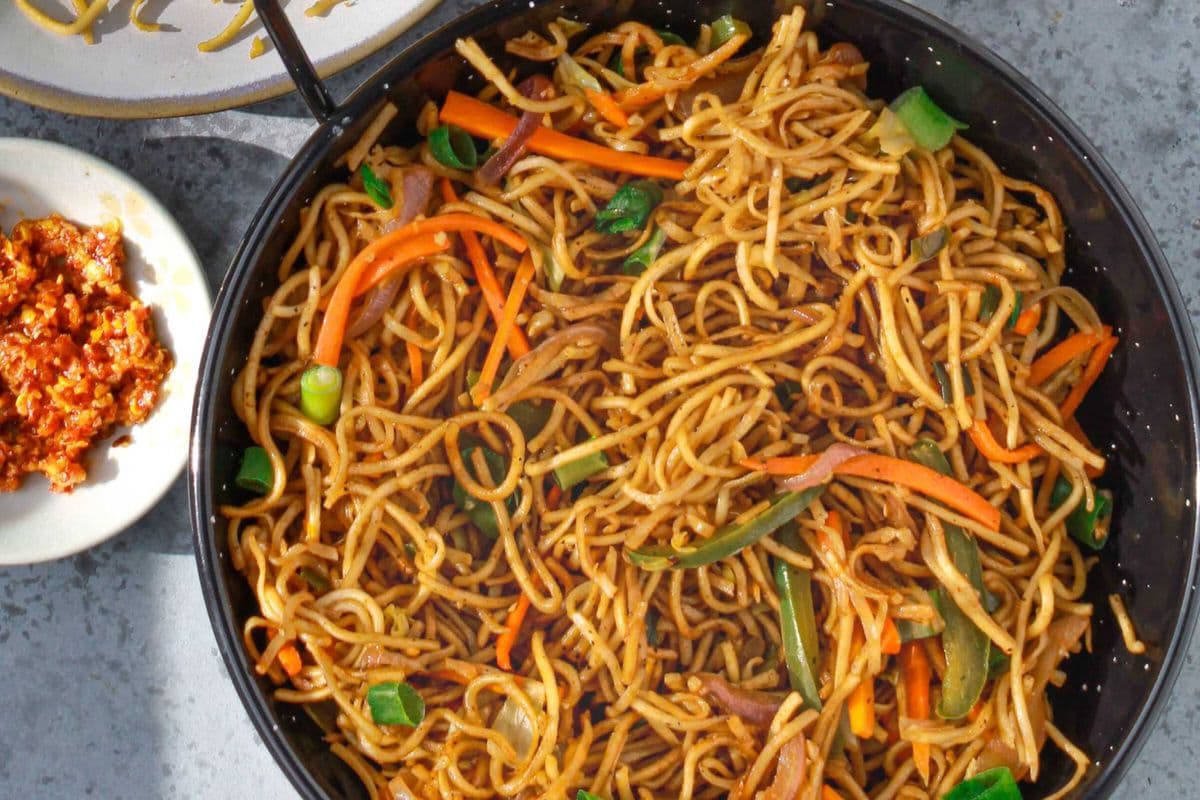 Hakka Noodle Veg