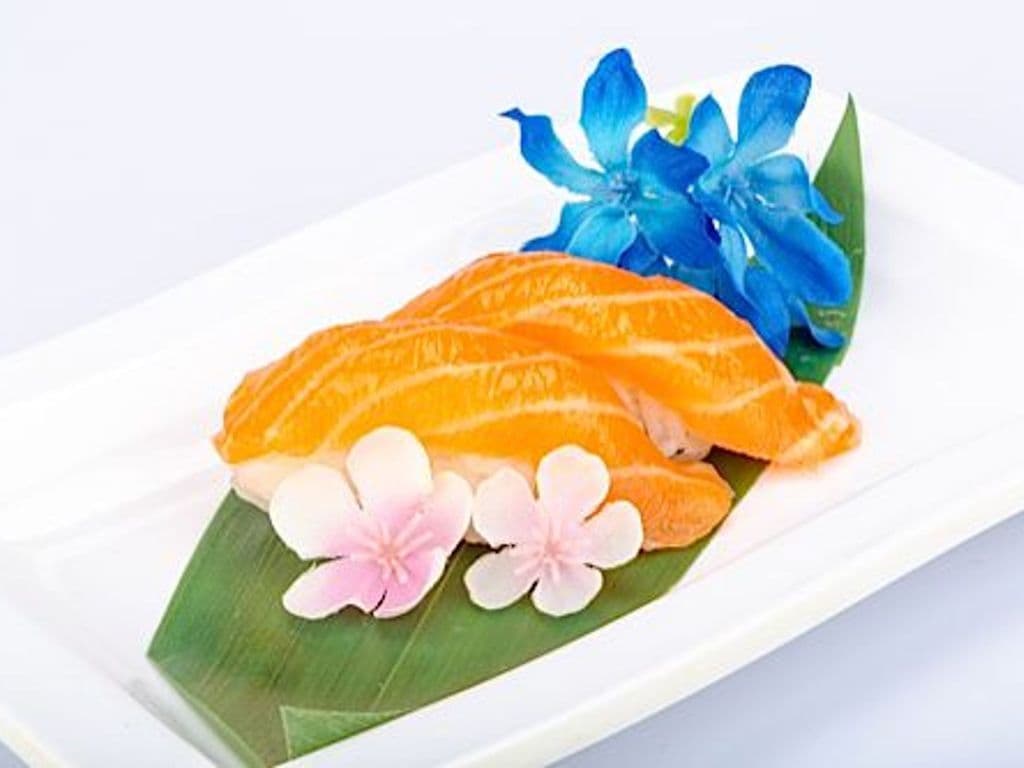 Salmon Sushi(2pcs)