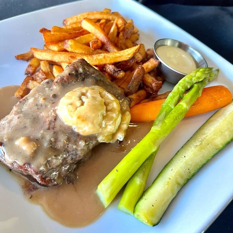Bavette au beurre Maitre d'hôtel / Bavette au beurre Maître d'hôtel
