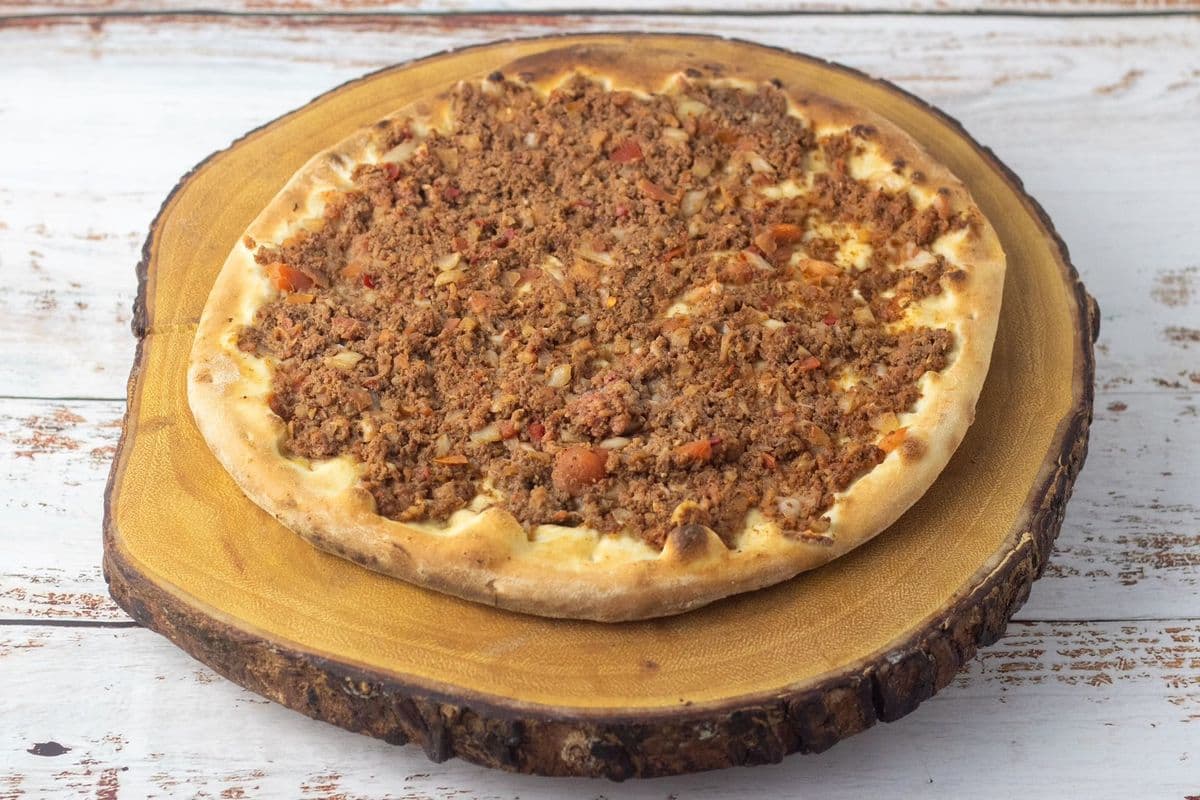 Beef (Lahmajeen)
