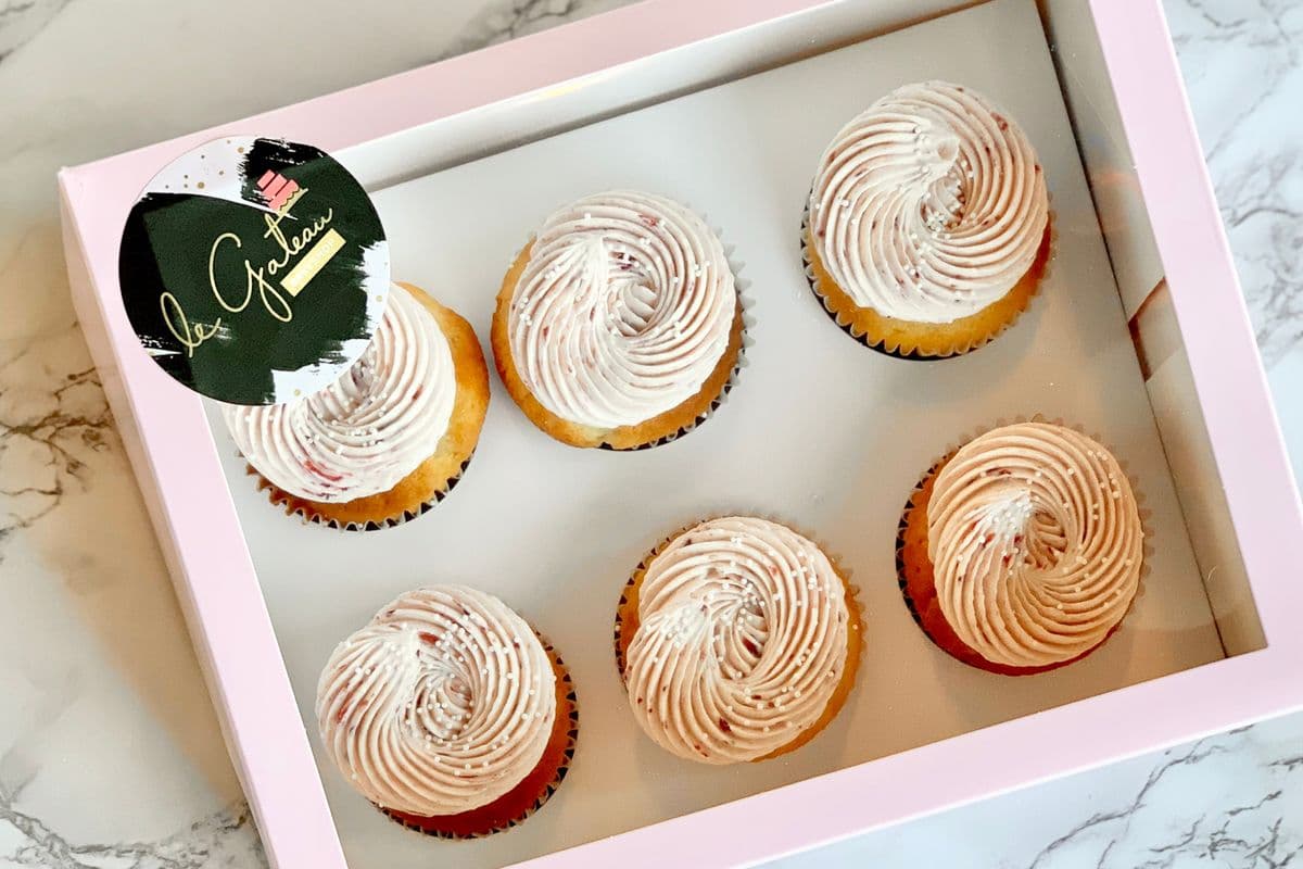 Vanilla Strawberry Cupcakes