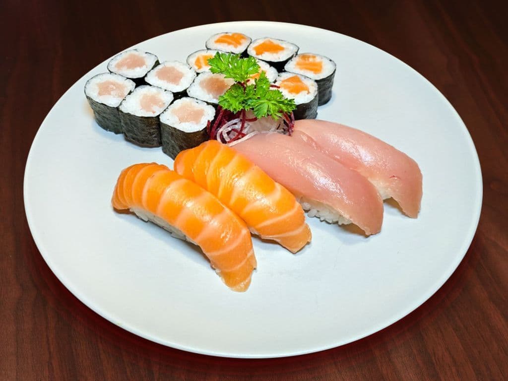 Tuna and Salmon Combo