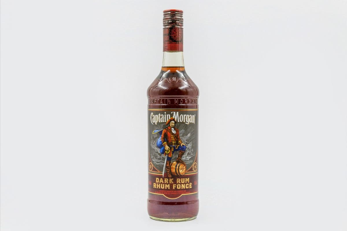 CAPTAIN MORGAN DARK 750ML (1 x 750ML)
