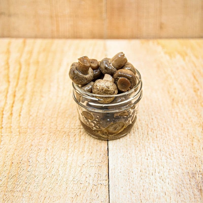 Champignons marinés / Marinated Mushrooms