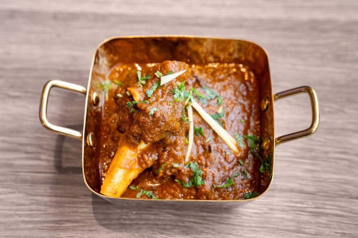 Goat Curry + 2 Naan Combo(30% off)
