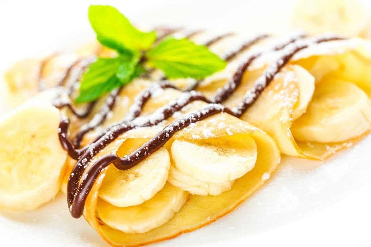 Crepe with Banana and Dulce-De-Leche