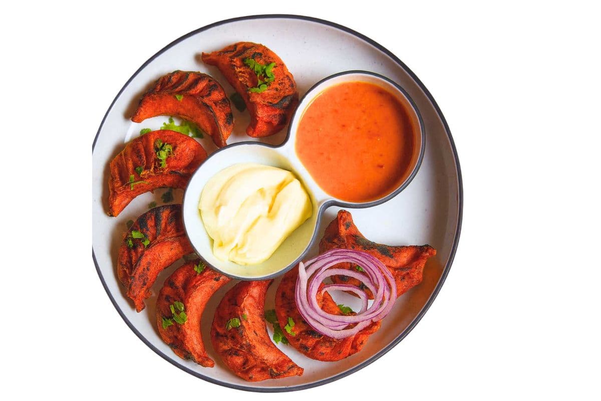 Tandoori Hare Bhare (Green) Momos (8 Pcs)