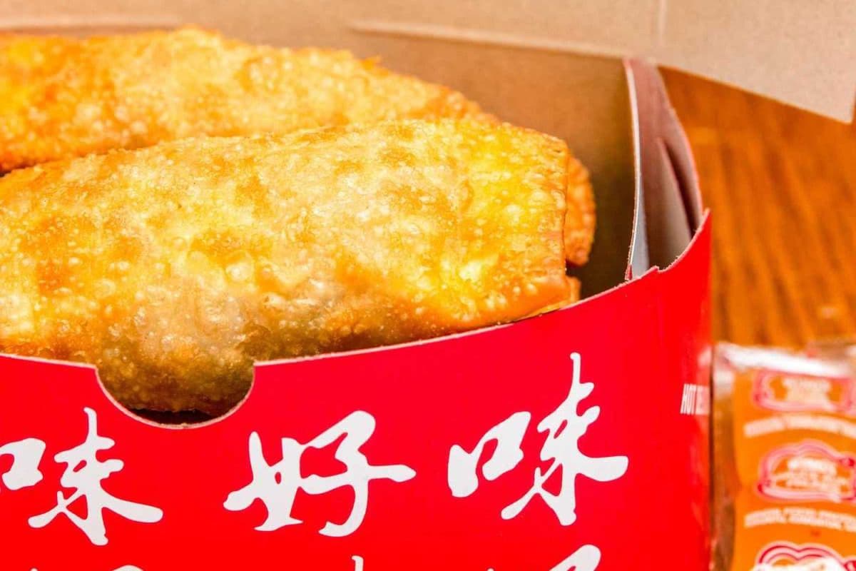Egg Roll (1 pc)