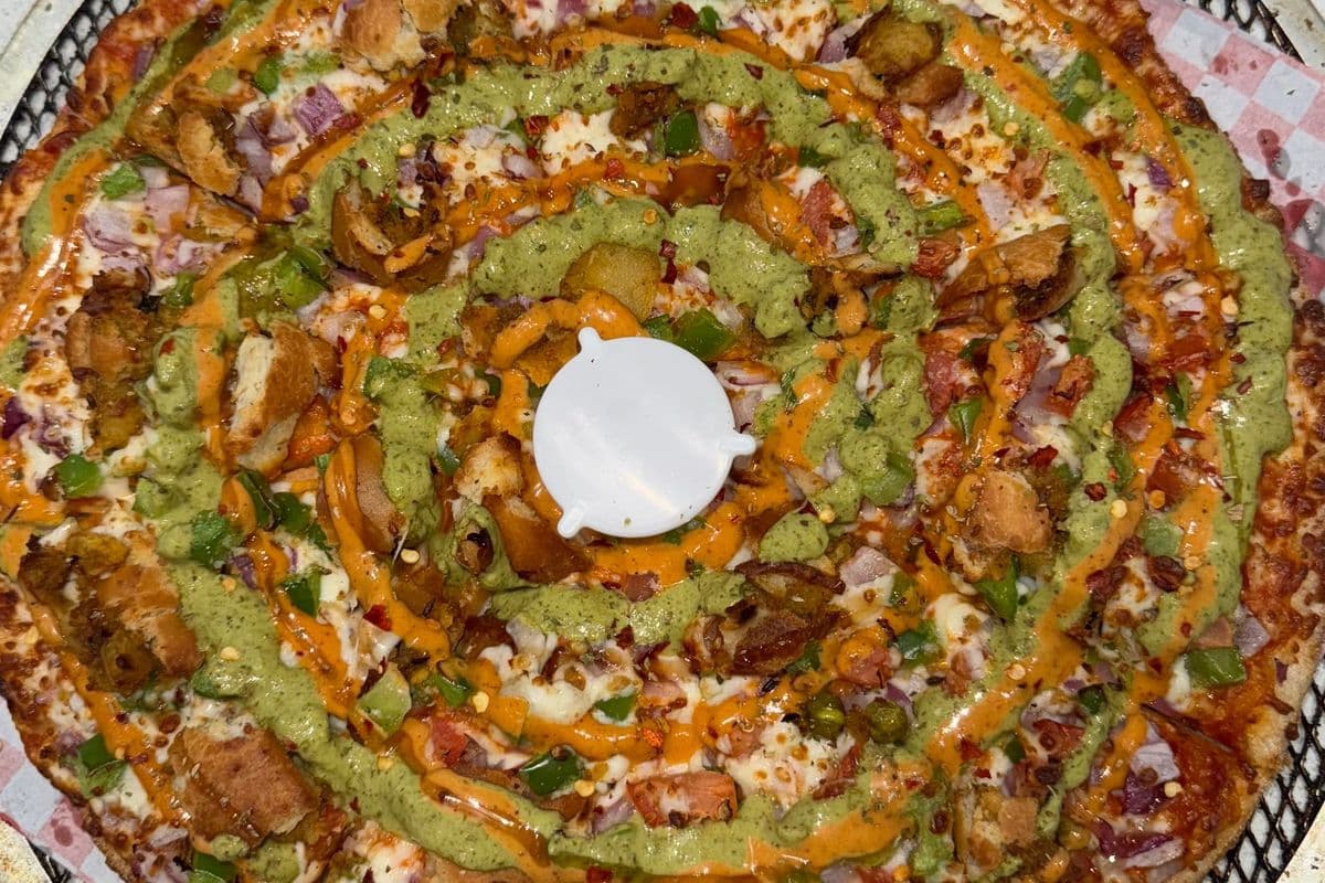 Samosa Chat Pizza