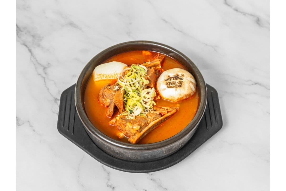 Gamjatang / 감자탕