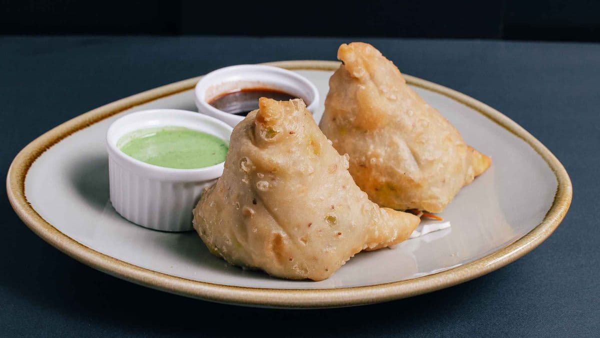 SAMOSA (2 PCS)