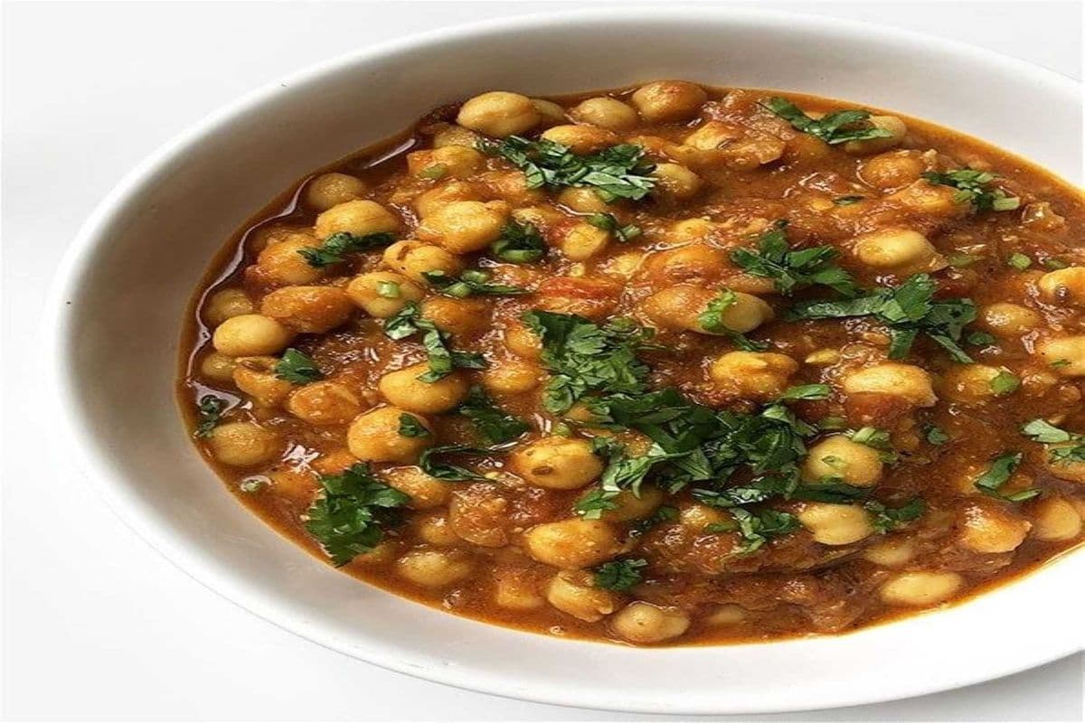 Medium Chana Curry
