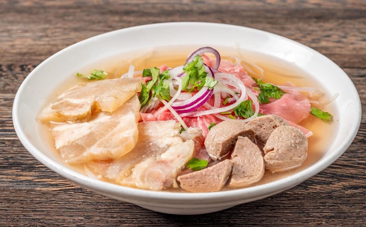 P11. Pho Steak, Tendon, Beef Balls (L) - OO