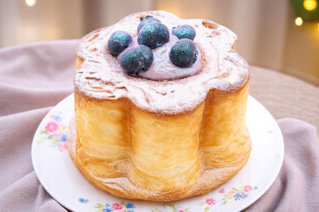 CROISSANT - BLUEBERRY CREAMCHEESE DANISH