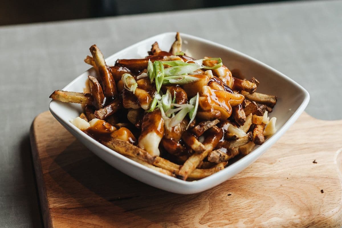 Poutine la traditionelle / Traditional Poutine