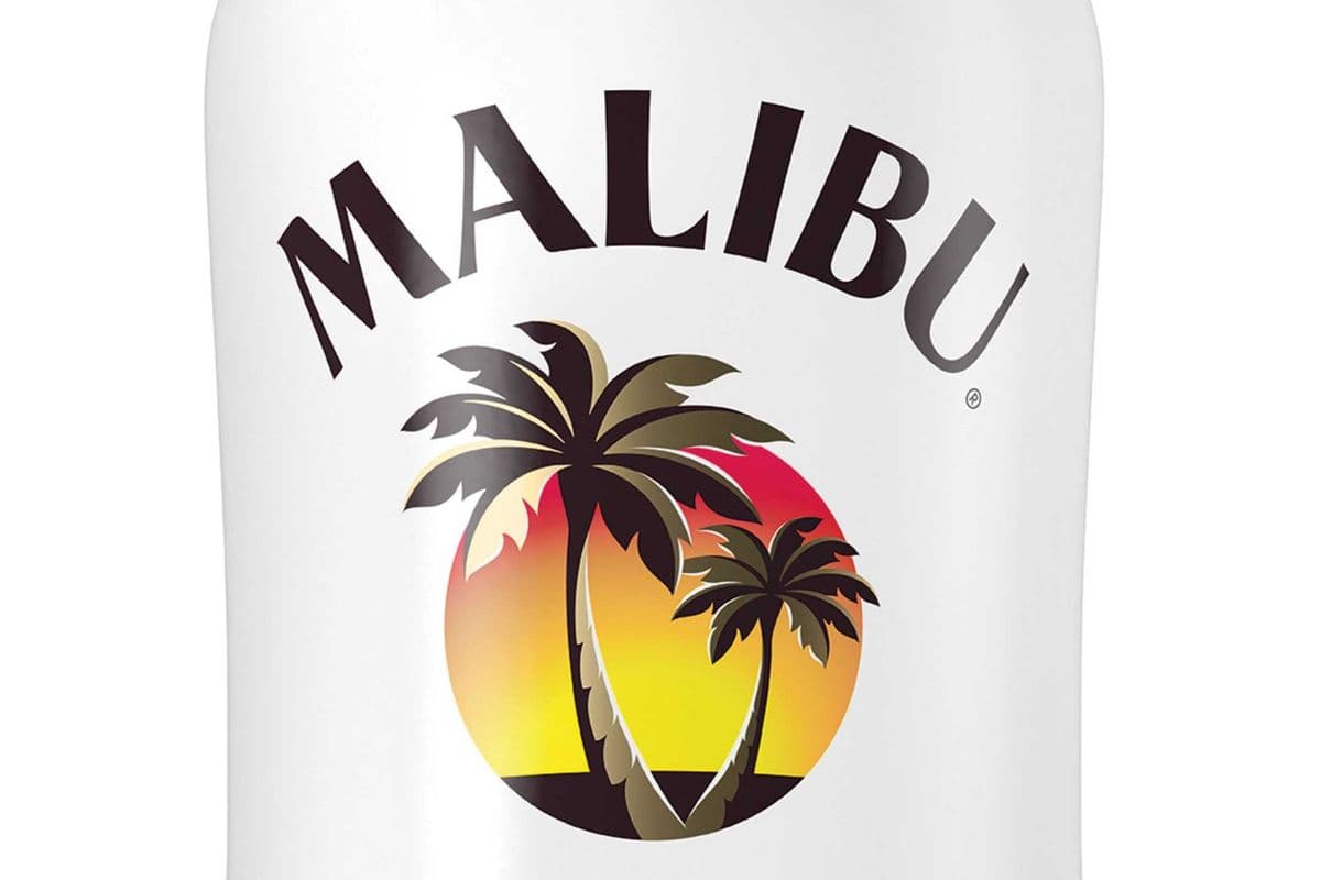 Malibu Coconut Rum (1 x 750Ml)