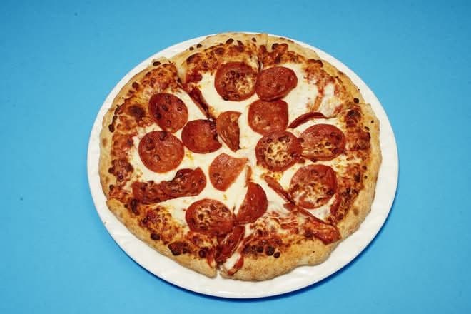 (1) Pizza Pepperoni (1 pizza only)