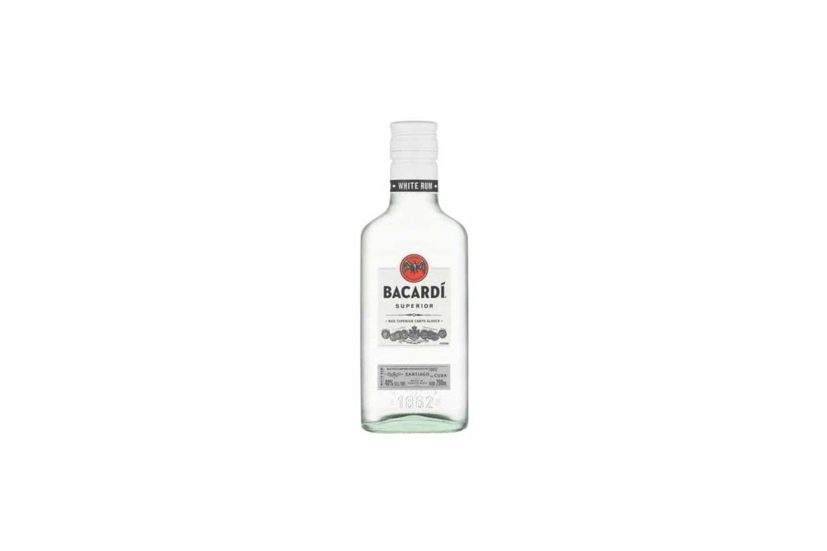 Bacardi white superior (1 x 200ml)