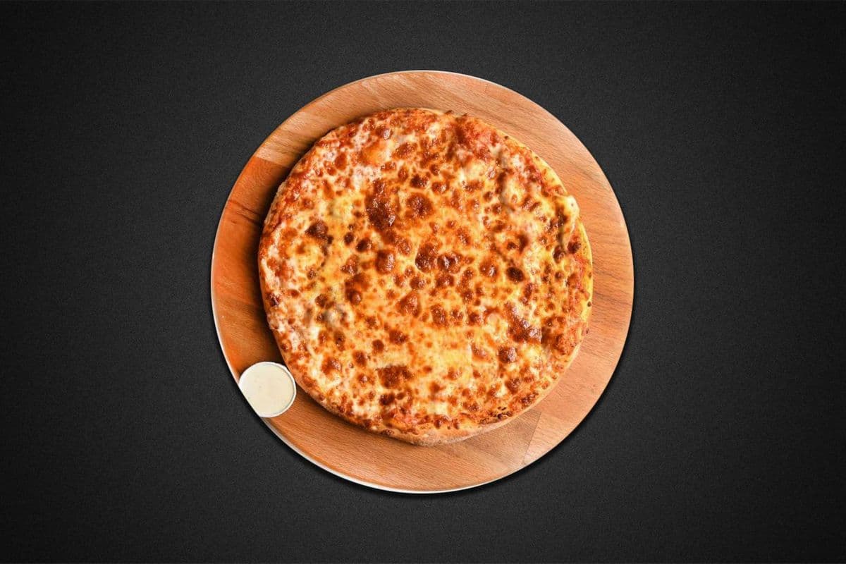 One Medium Pizza (8 Slices)