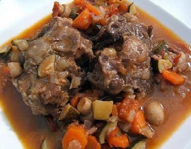 Oxtail Broth / Bouillon Queue de Boeuf