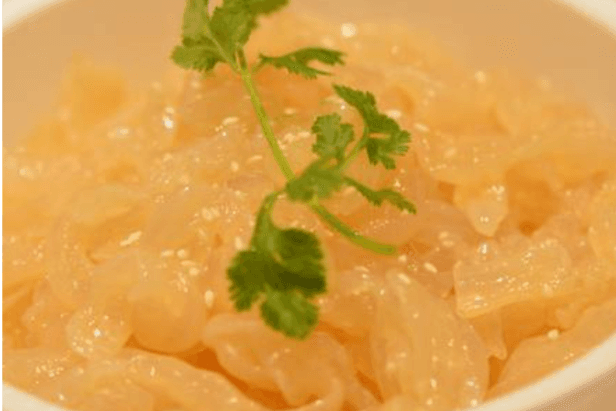5. Jelly Fish in Scallion Oil 蔥油海蜇