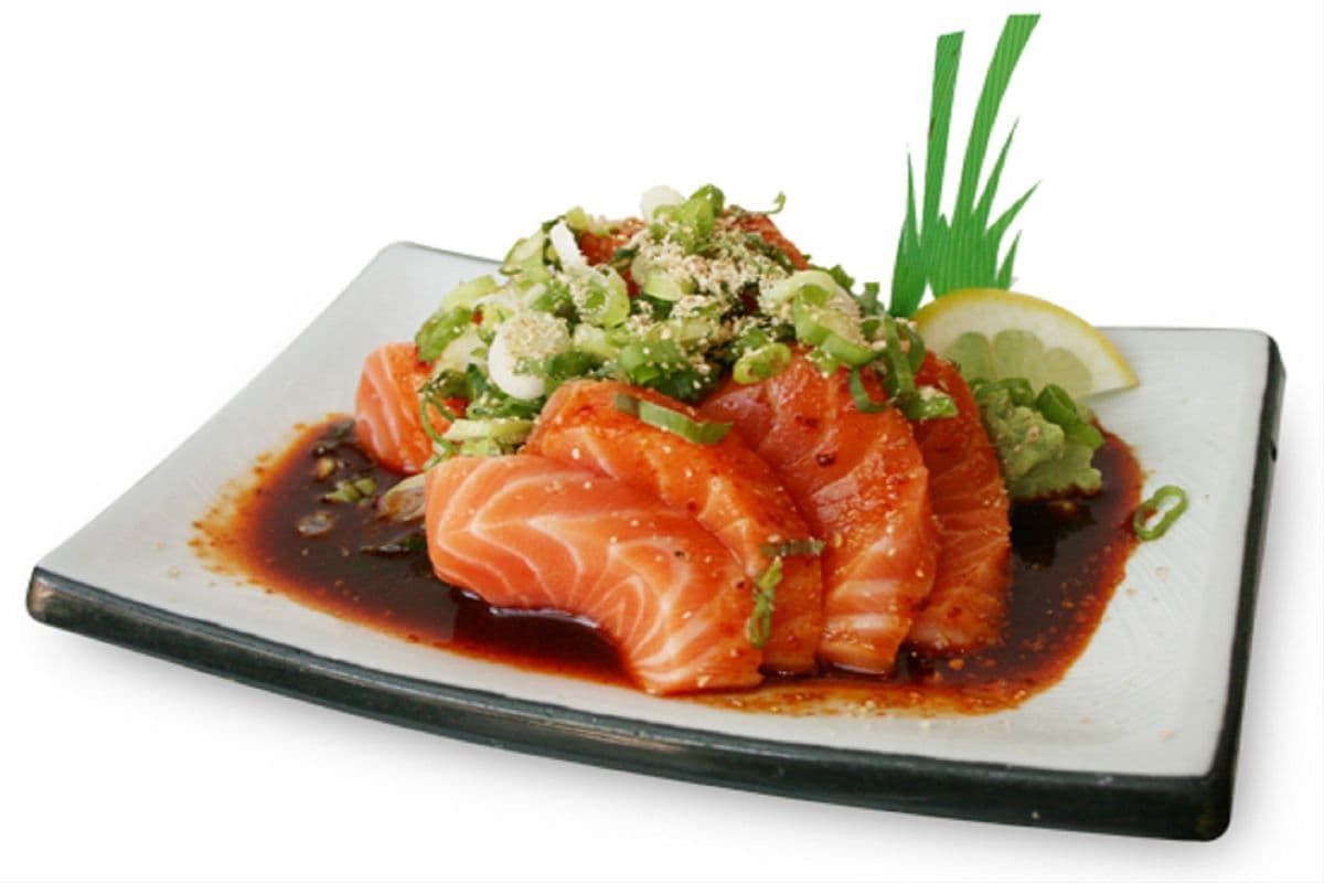 Spicy Salmon Sashimi