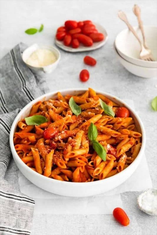 PENNE ARRABBIATA GRANDE / PENNE ARRABBIATA GRANDE