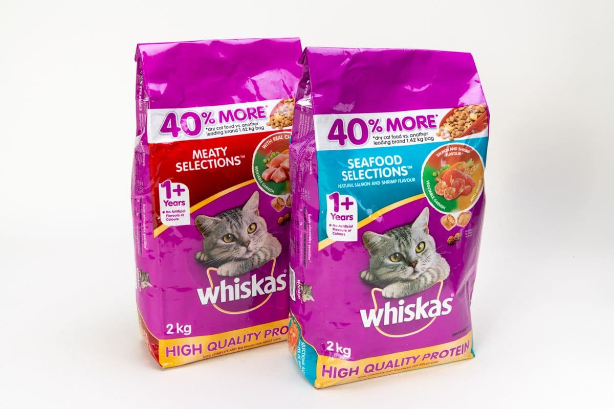 Whiskas Dry Cat Food (1.5 - 2kg)