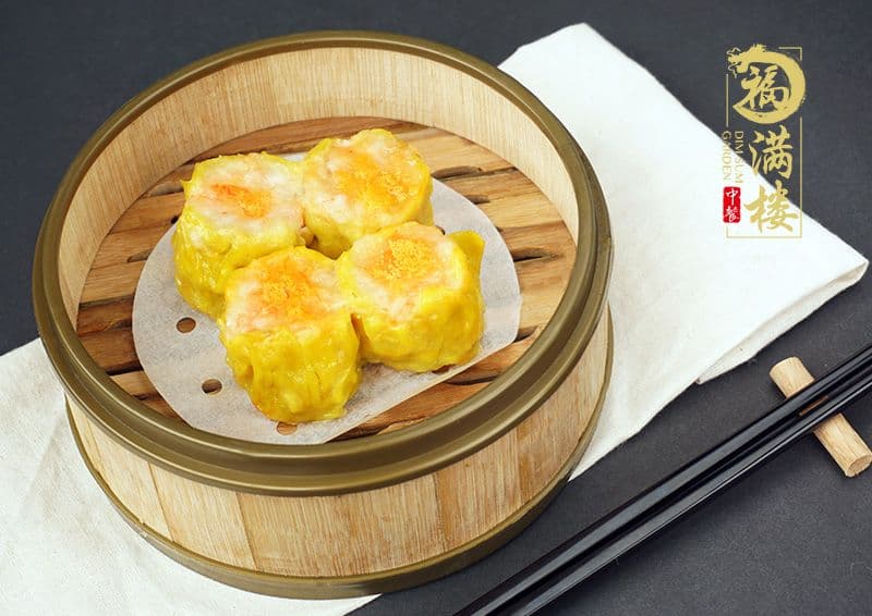 25. Steamed Seafood Dumplings (4 pcs)
