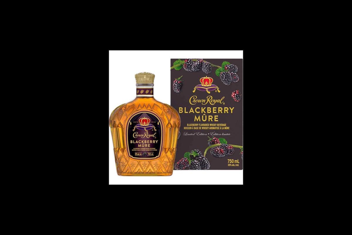 CROWN ROYAL BLACKBERRY (750ML) (1 x 750ML)