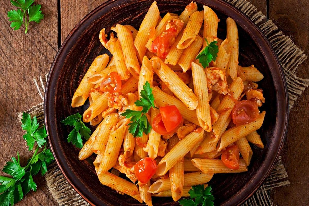 Arrabbiata Pasta (Red Sauce)
