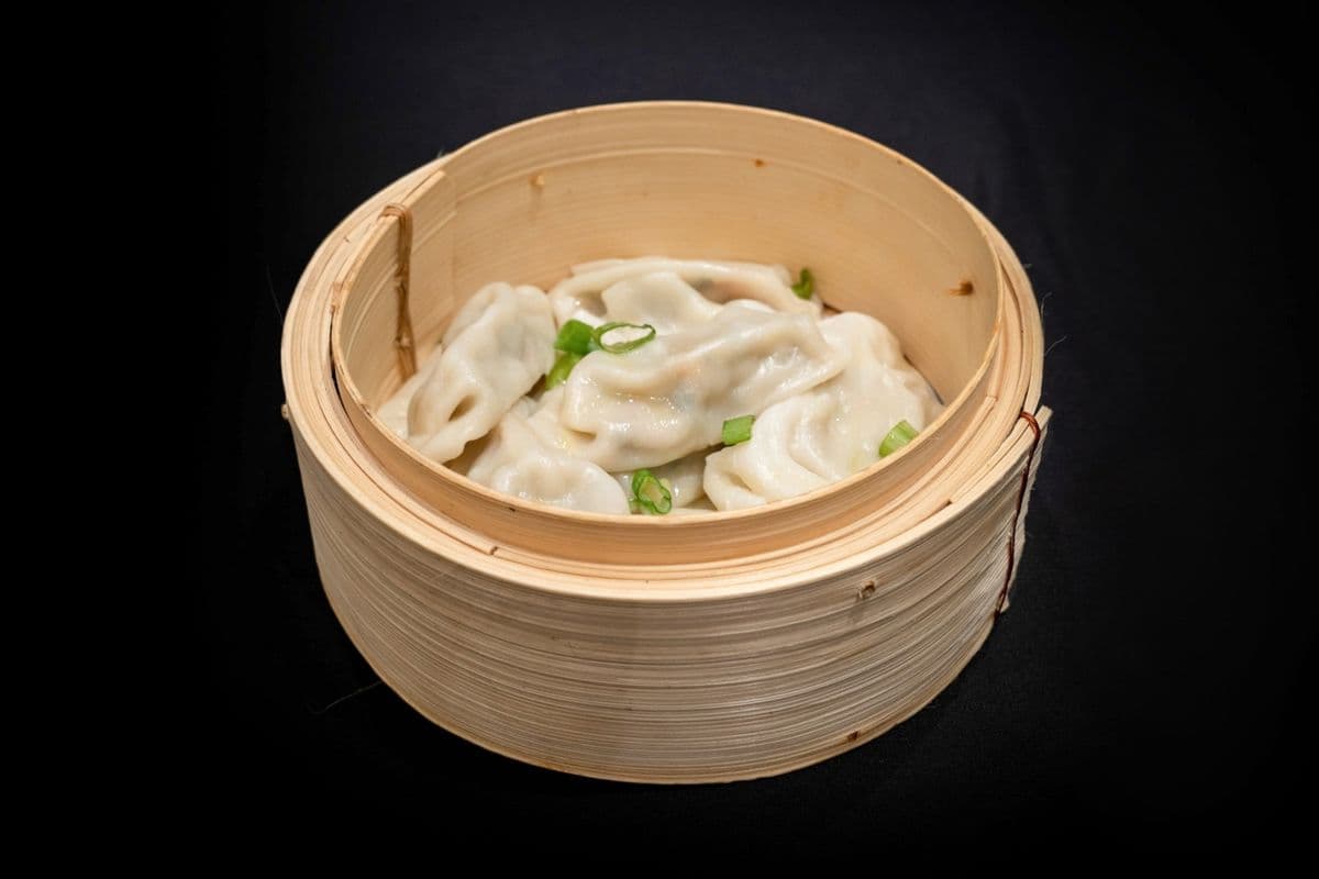 Momos