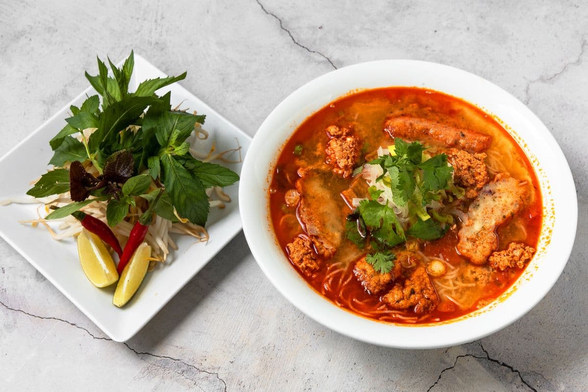 SP06. Bun Rieu Thap Cam