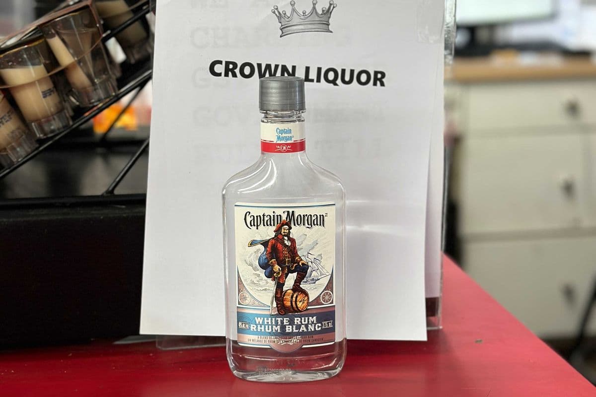 Captain Morgan White (1 x 375 ml)
