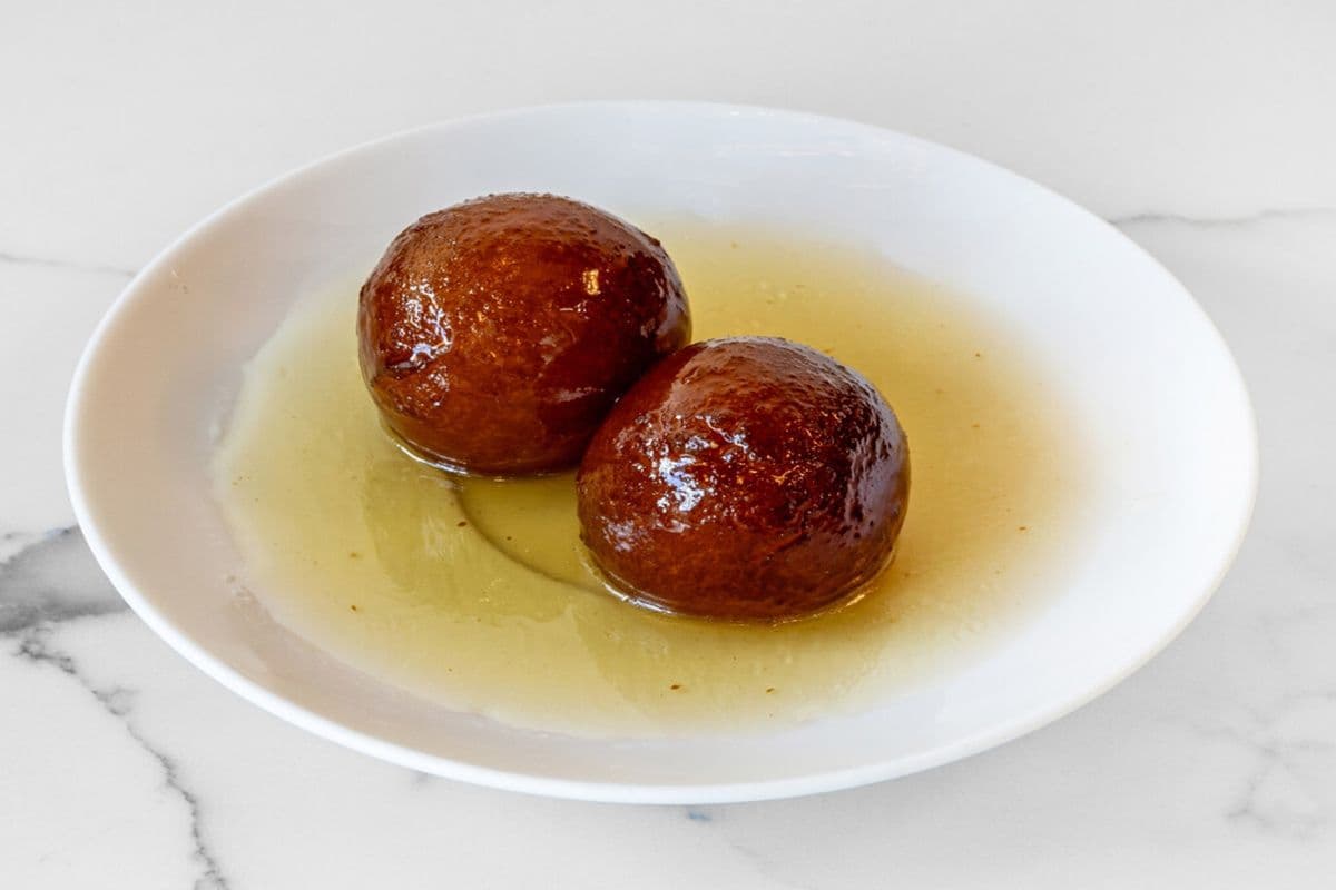 Gulab Jamun (2 pcs)
