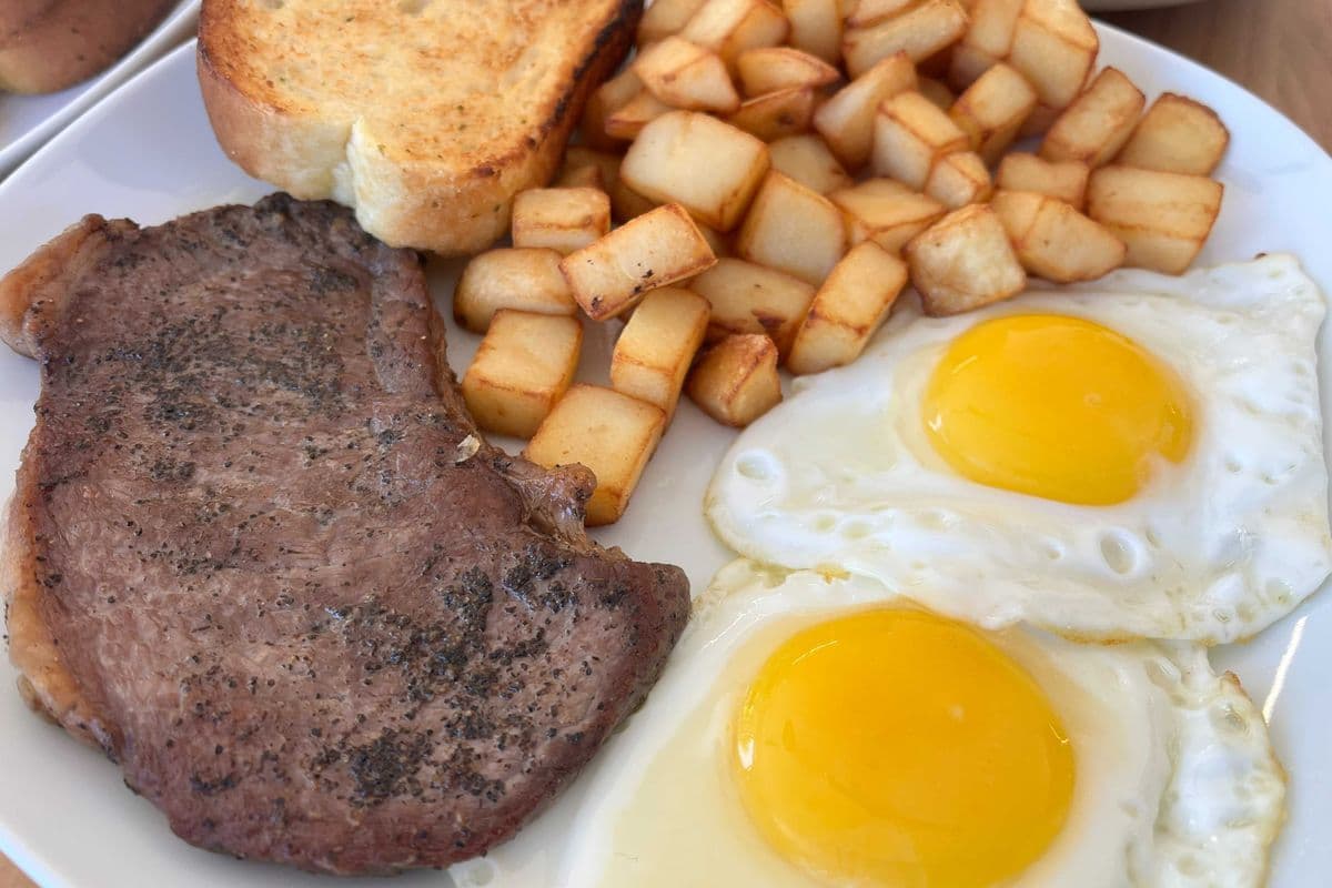 Steak & Eggs