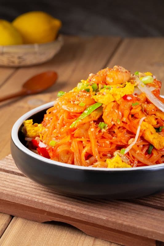 S1. House Pad Thai with Shrimp and Chicken