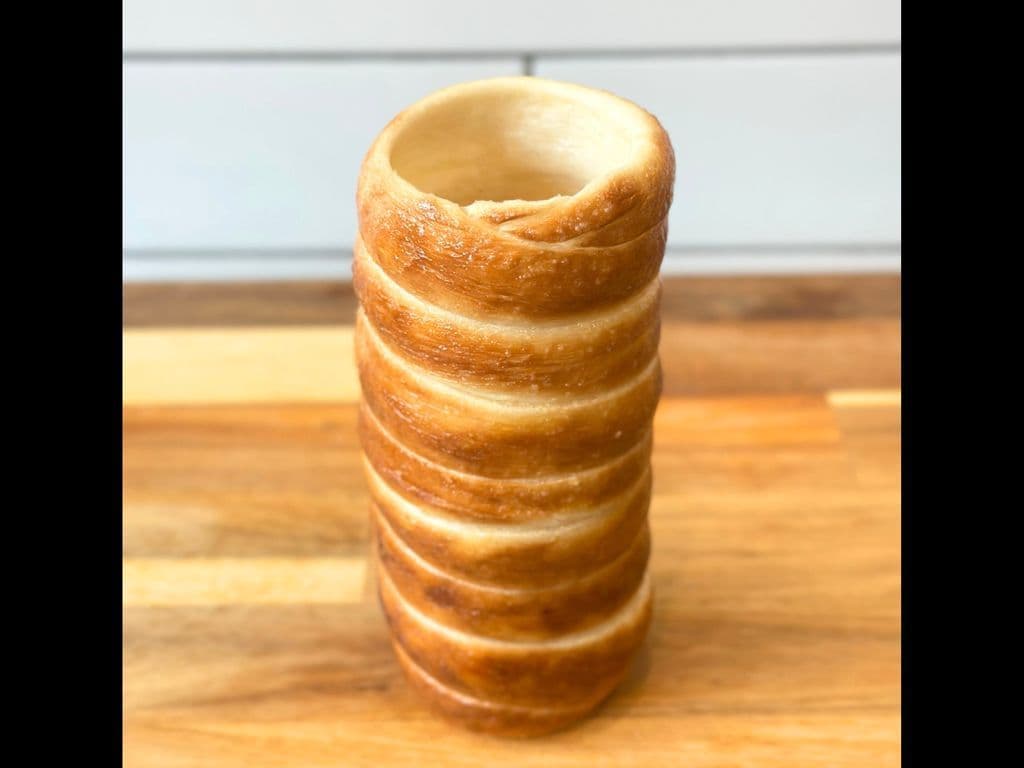 Golden Glaze Chimney Cake