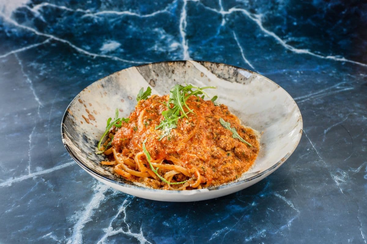 Linguine Bolognese