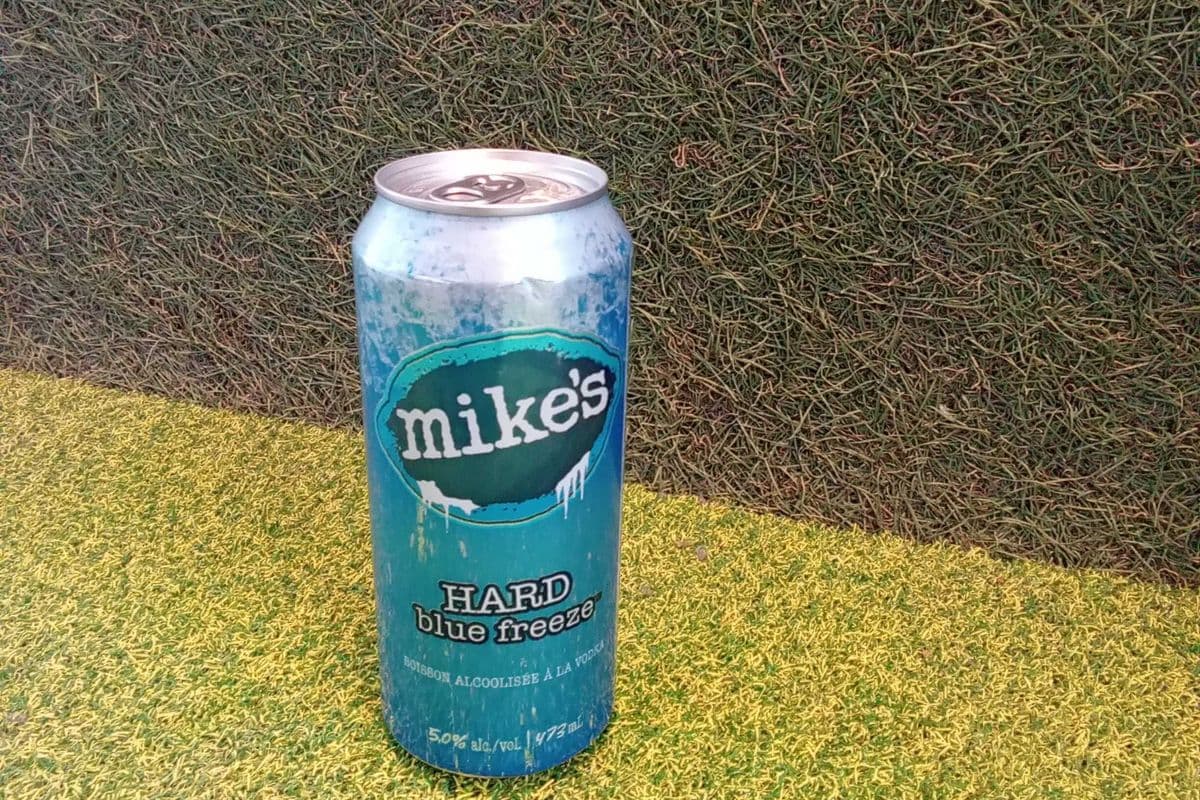 Mikes Hard Blue Freeze (1 x 473 ml)