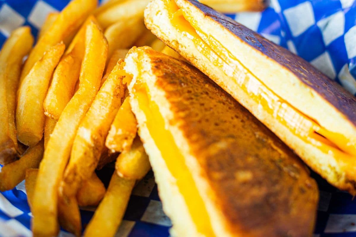 Kid's Grilled Cheese Meal