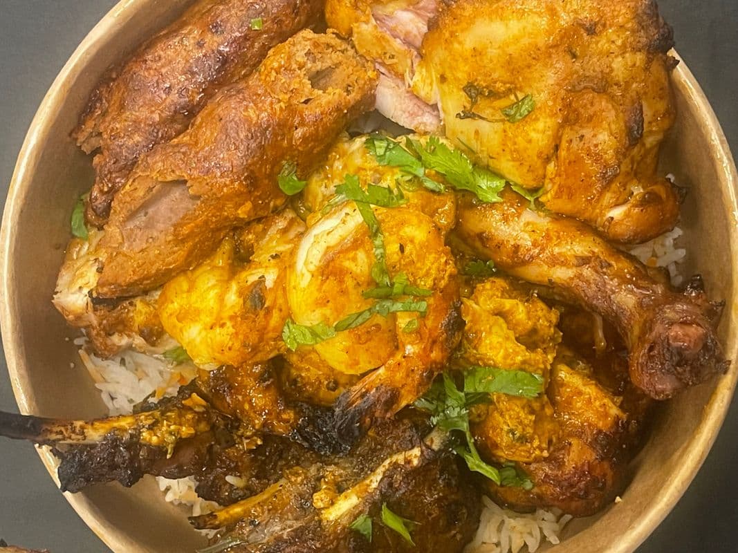 THE TANDOORI FEAST