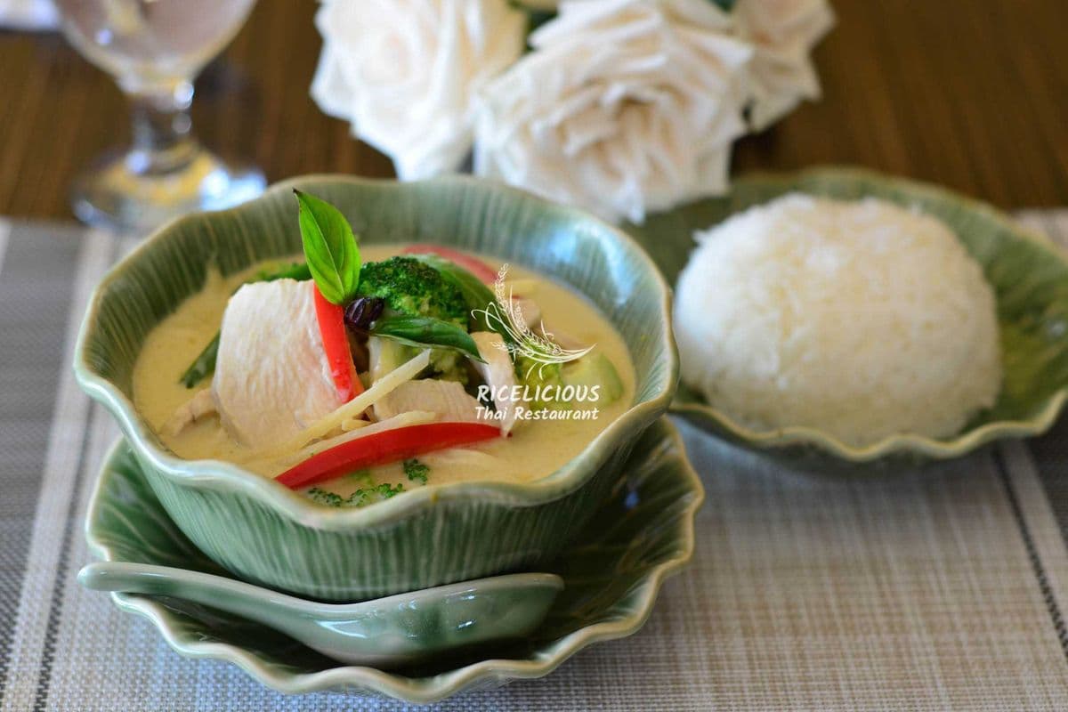 C1. Green Curry (Kang Kheaw Wan)