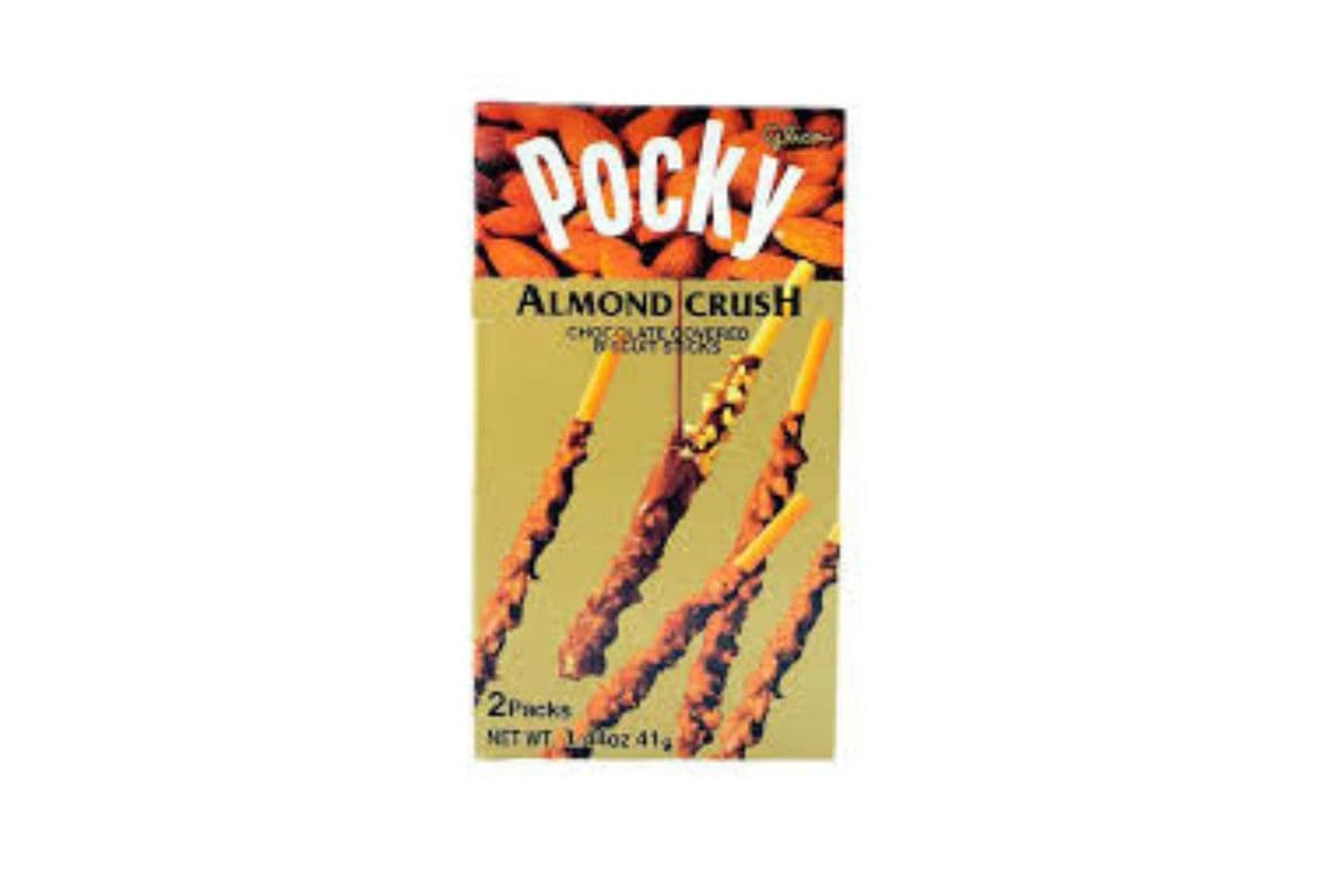 Pocky Almond Crush Biscuit Sticks (41g)
